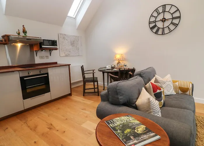 The Loft At Lucott House